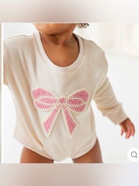 PEARL BOW PATCH LONG SLEEVE ROMPER